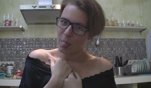 amadora óculos sozinha webcam